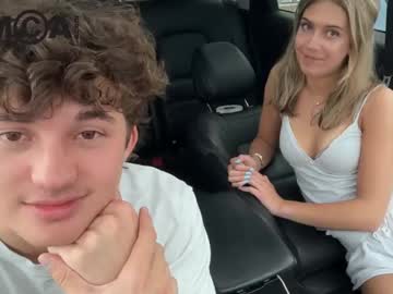couple BBW & Skinny Sex Cam Girls with gracieandtyler