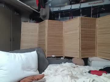 couple BBW & Skinny Sex Cam Girls with msryder