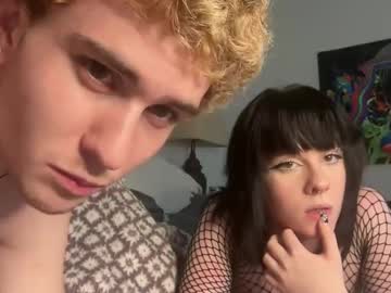 couple BBW & Skinny Sex Cam Girls with rawd3sire