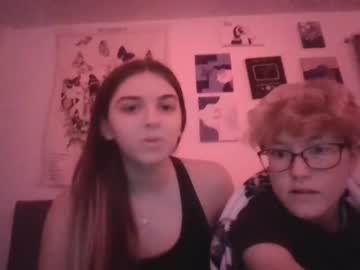 couple BBW & Skinny Sex Cam Girls with dommymommy17