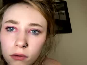 girl BBW & Skinny Sex Cam Girls with big_hails1