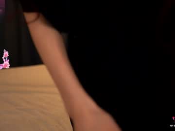 girl BBW & Skinny Sex Cam Girls with lanais_milana