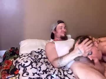 couple BBW & Skinny Sex Cam Girls with yourdirtygirlfriend