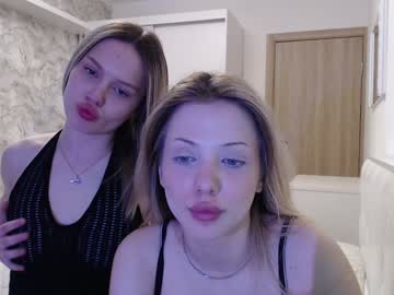 couple BBW & Skinny Sex Cam Girls with alice_nika