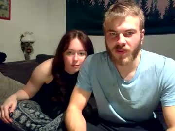 couple BBW & Skinny Sex Cam Girls with wildlust_xx