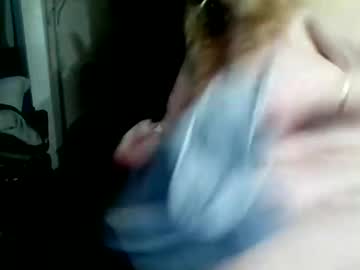 couple BBW & Skinny Sex Cam Girls with ladymeadowlark