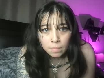 girl BBW & Skinny Sex Cam Girls with zombabymarie