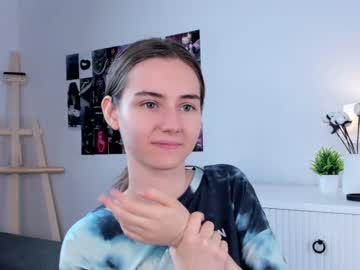 girl BBW & Skinny Sex Cam Girls with approche_toi_petite