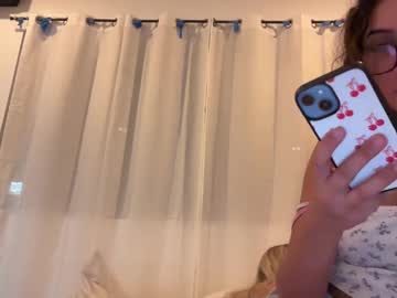 girl BBW & Skinny Sex Cam Girls with lillywest