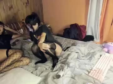 couple BBW & Skinny Sex Cam Girls with helokitkat