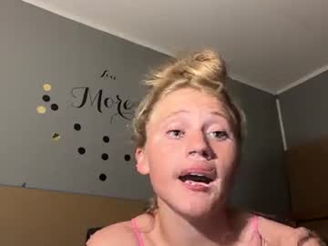 girl BBW & Skinny Sex Cam Girls with kayleighashford