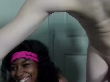 couple BBW & Skinny Sex Cam Girls with tommyoceanandcocoa