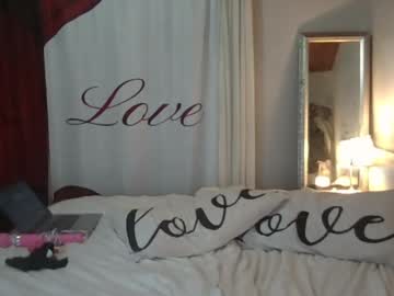 couple BBW & Skinny Sex Cam Girls with ourjourneyxoxo