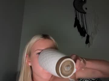 girl BBW & Skinny Sex Cam Girls with cassiemaee