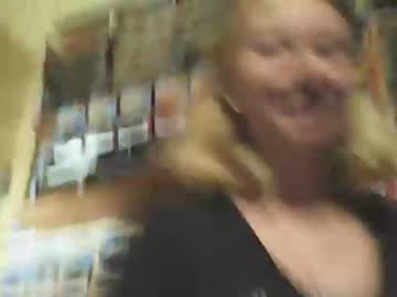 girl BBW & Skinny Sex Cam Girls with pink_bugs